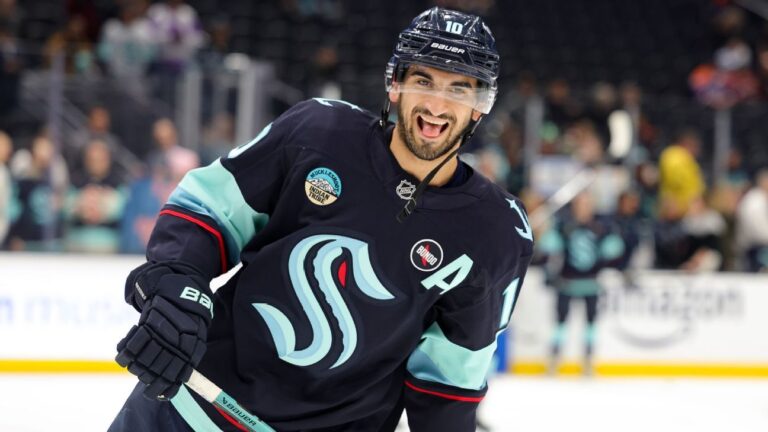 NHL players projected to break out in the 2025-26 season